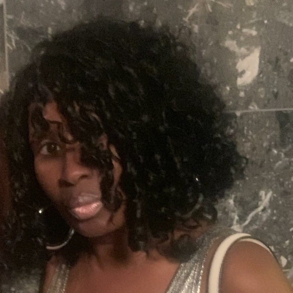 Meet your Posher, Patricia